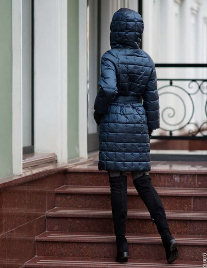 Женское утепленное пальто в Хабаровске