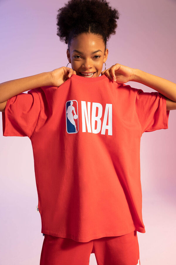 Футболка оверсайз NBA