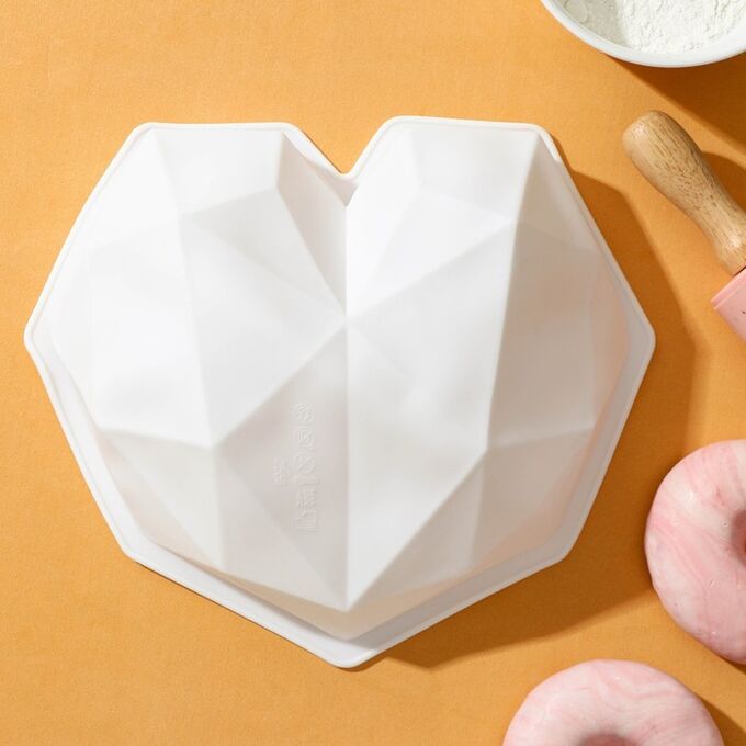 Форма для выпечки и муссовых десертов KONFINETTA «Геометрия любви», 21,5х20х6 см, цвет белый