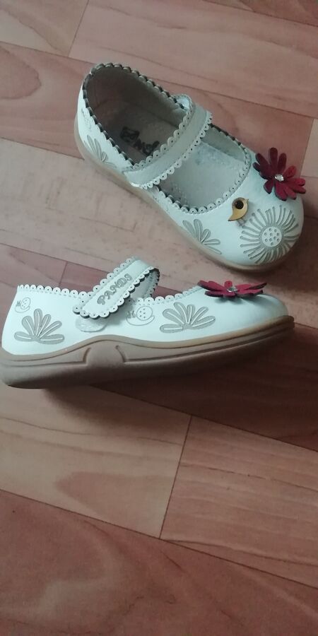 Туфли для девочки во Владивостоке