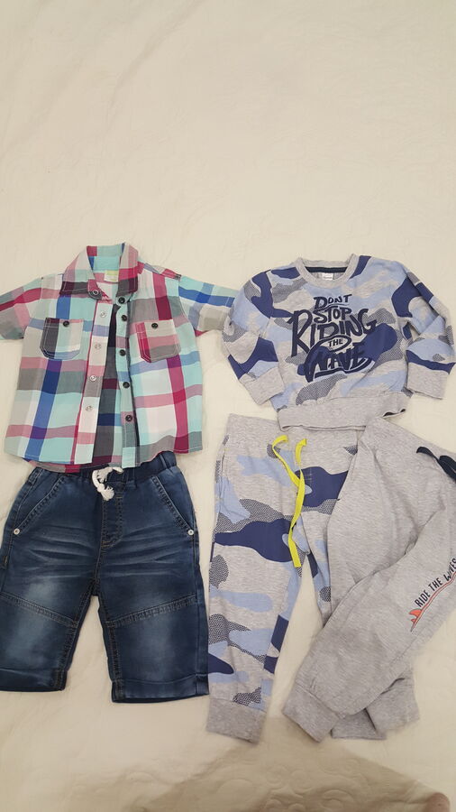 Модные комплекты одежды на мальчика р.86-92 во Владивостоке