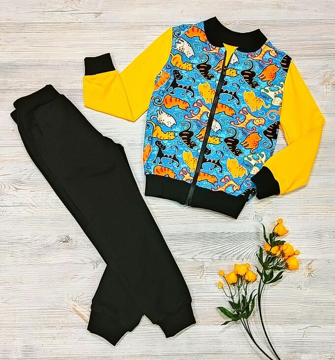 ясельные девочки. одежда ясли. детская одежда для детского сада. футболка божья коровка трикотаж для детей. одежда ясли.