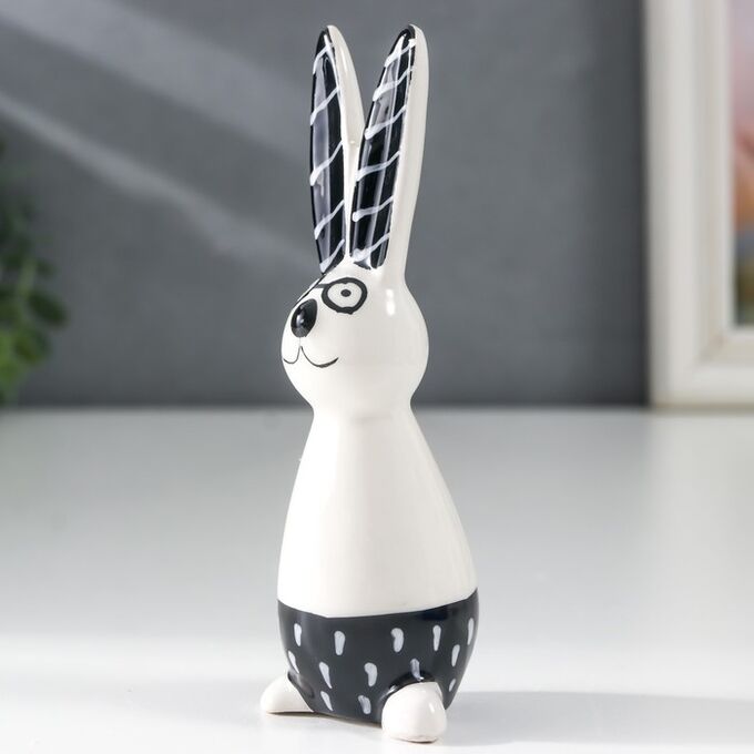 Сувенир керамика &quot;Зайчишка с полосатыми ушками&quot; 3,7х3,2х10,5 см
