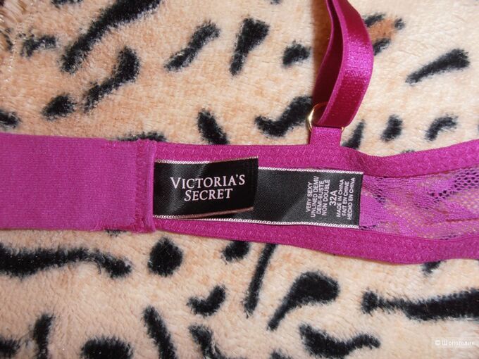 Новый оригинальный бюстгальтер Victoria`s Secret Lace Unlined Demi Bra в Хабаровске