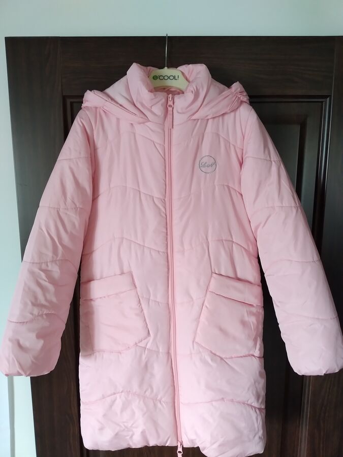 Пальто для девочки (деми) 128-134 в Хабаровске