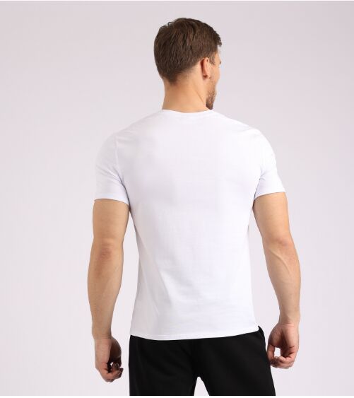 Топ Белый
Свободная мужская футболка с круглым вырезом горловины (принт+термо &quot;Yacht style&quot;).
Материал:
Cotton - материал из натуральных волокон, который удобен в носке, быстро впитывает и отводит от 