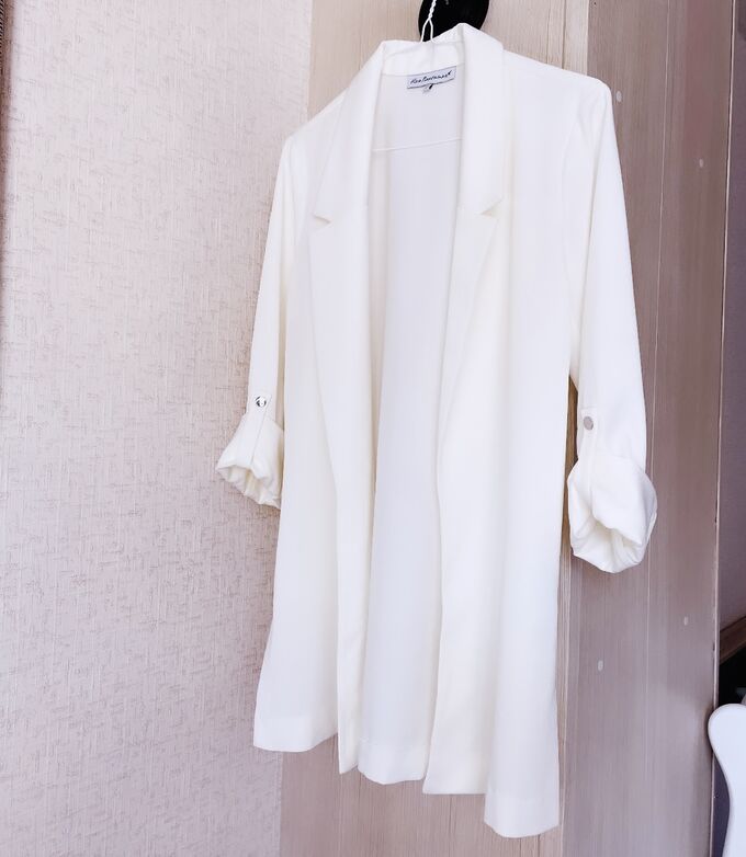Белый пиджак для офиса в Уссурийске