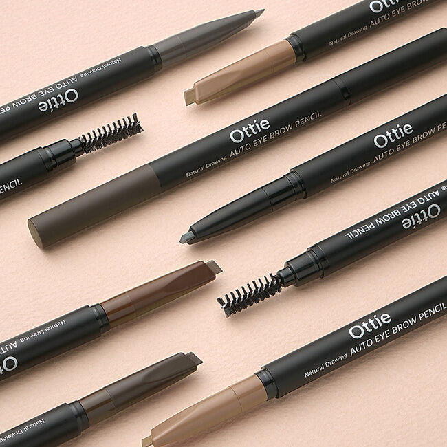 Ottie Стойкий авто-карандаш для бровей с щеточкой  Natural Drawing Eyebrow Pencil