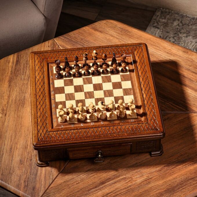 Шахматы ручной работы &quot;Премиум&quot;, с ящиками, на ножках, 40х40 см, массив ореха, Армения