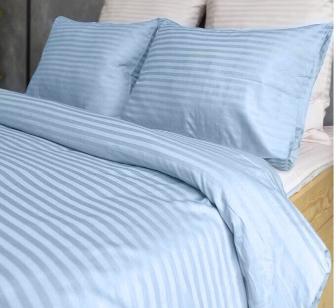 Швейный цех "Маруся" Комплект постельного белья СТРАЙП САТИН PREMIUM цвет Голубой Евро с простыней на резинке