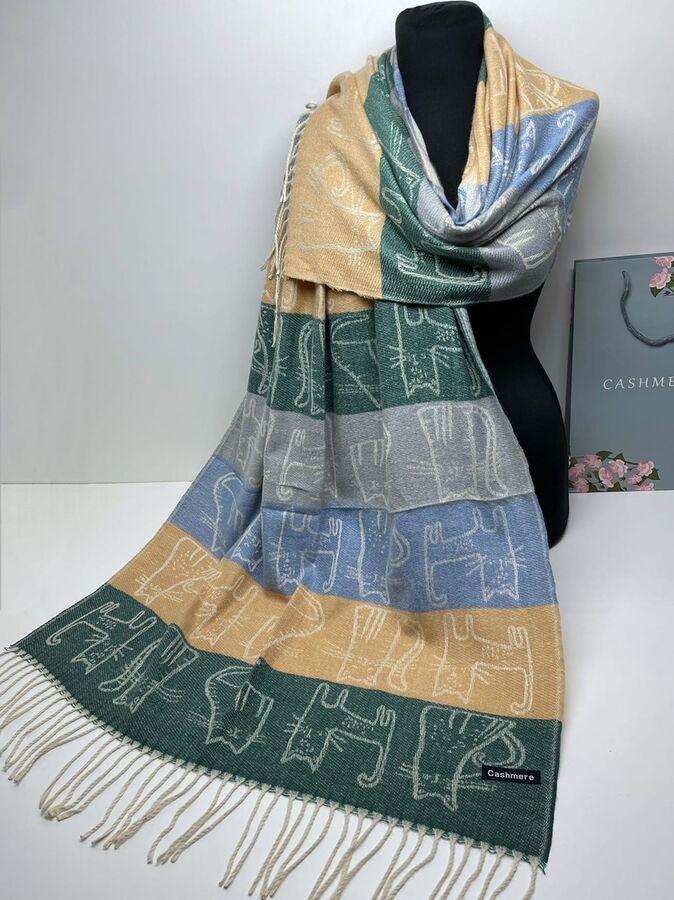 Шарф красный. Палантин женский шелковый. Палантин в подарок от каляев. Палантин «10188». Шелковый палантин.