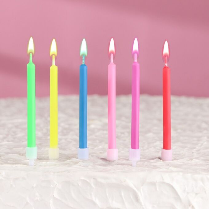 Страна карнавалия Набор свечей в торт 6 штук, с цветным пламенем, 6 см