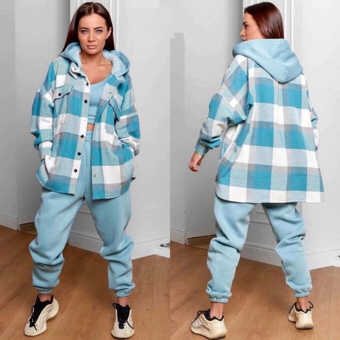 Спортивный костюм в клеточку