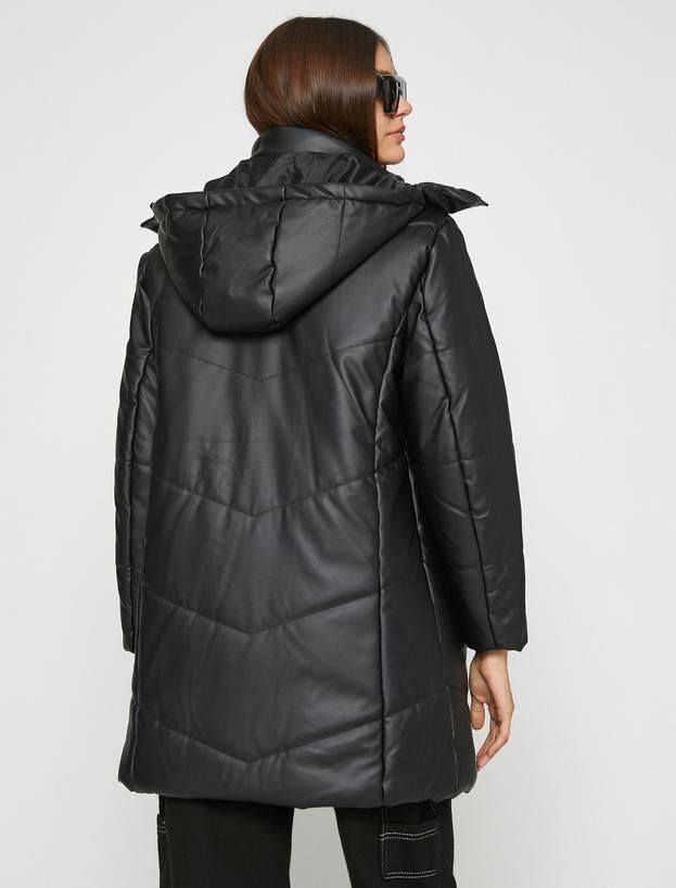 Длинное надувное пальто с капюшоном на молнии