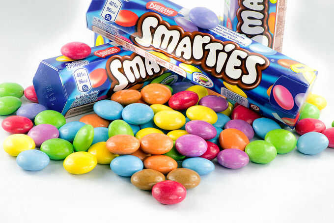 Nestle Драже Смартис в тубе шоколадные  Smarties 38гр