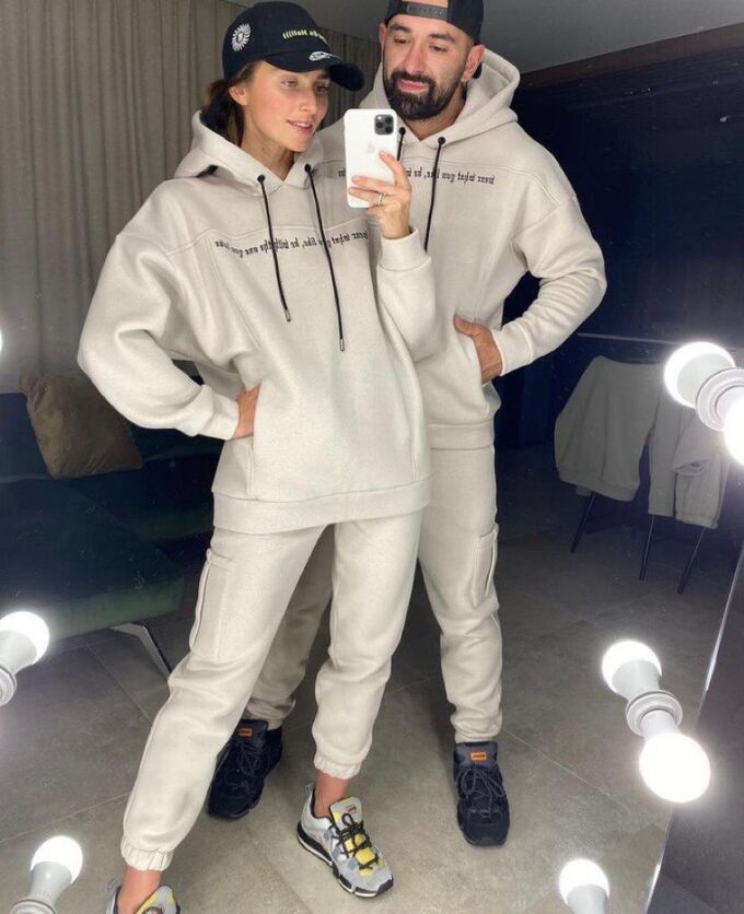 Парные спортивные костюмы для двоих adidas