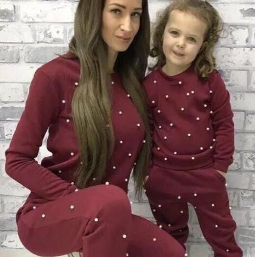Спортивный костюм мама и дочь