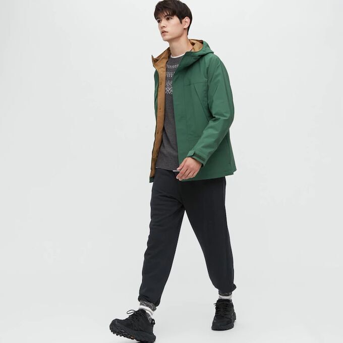 UNIQLO Спортивные штаны (длина 68-74 см.), черный